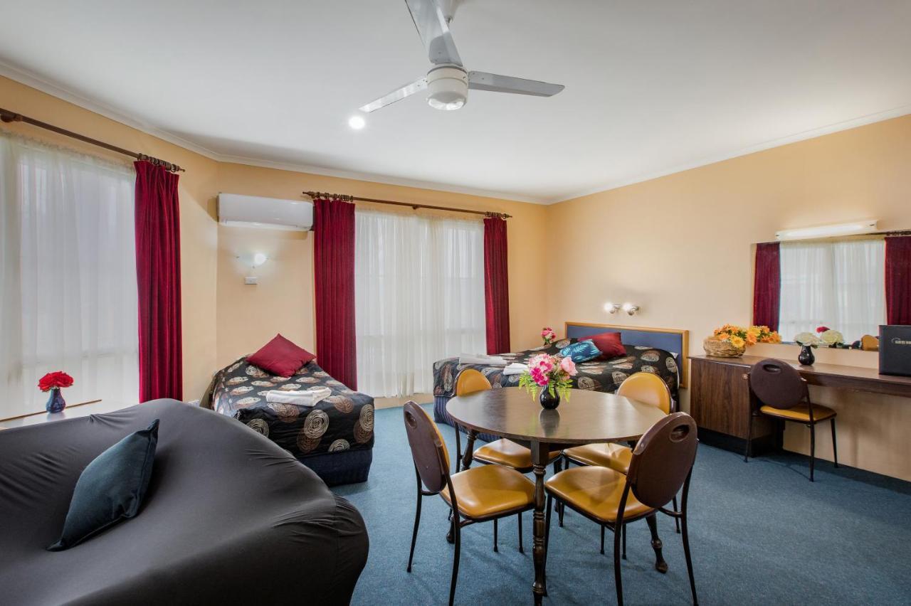 Australia Park Motel Albury Buitenkant foto