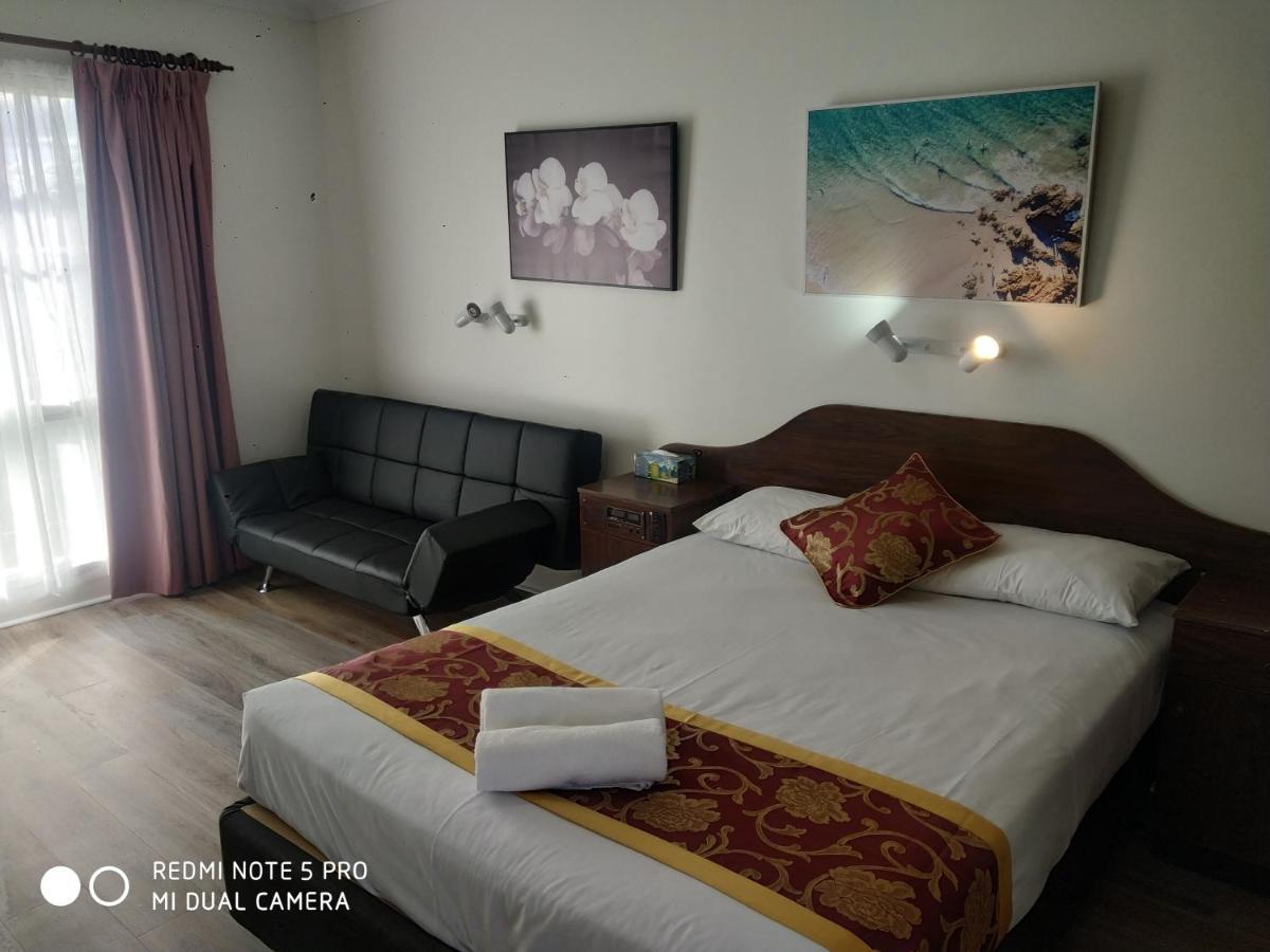 Australia Park Motel Albury Buitenkant foto