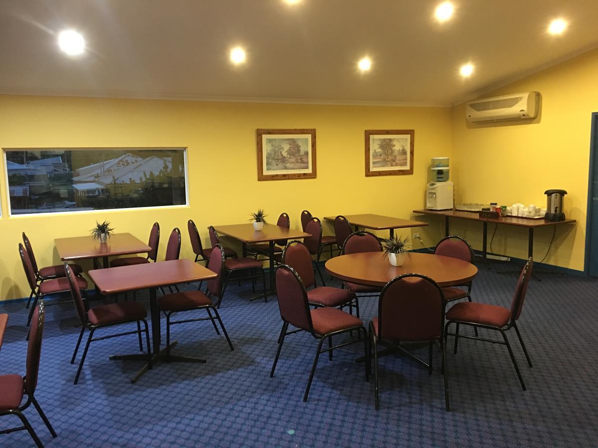 Australia Park Motel Albury Buitenkant foto