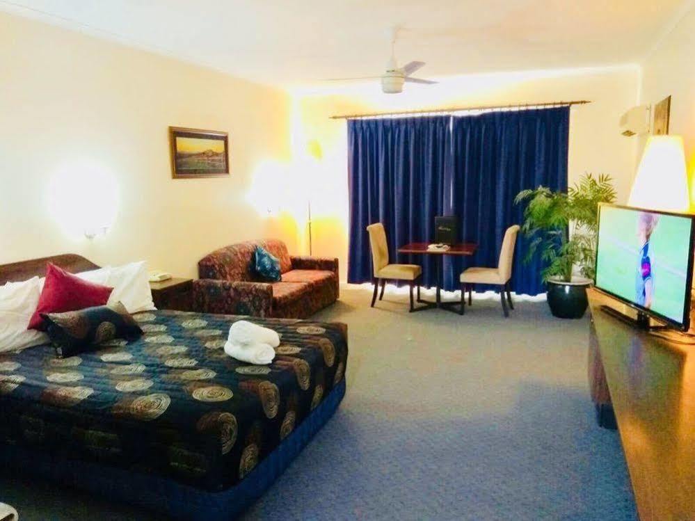 Australia Park Motel Albury Buitenkant foto