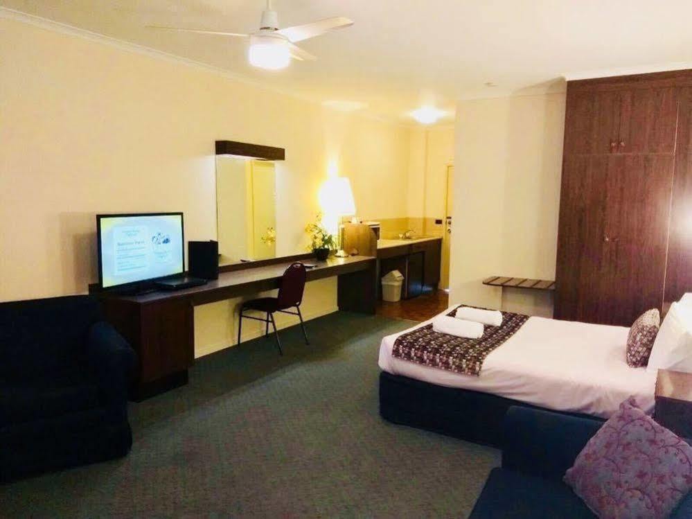 Australia Park Motel Albury Buitenkant foto